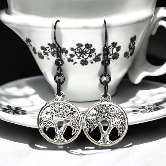 5 For $25💫Silver Tree of Life Dangles Earrings - Picture 1 of 4